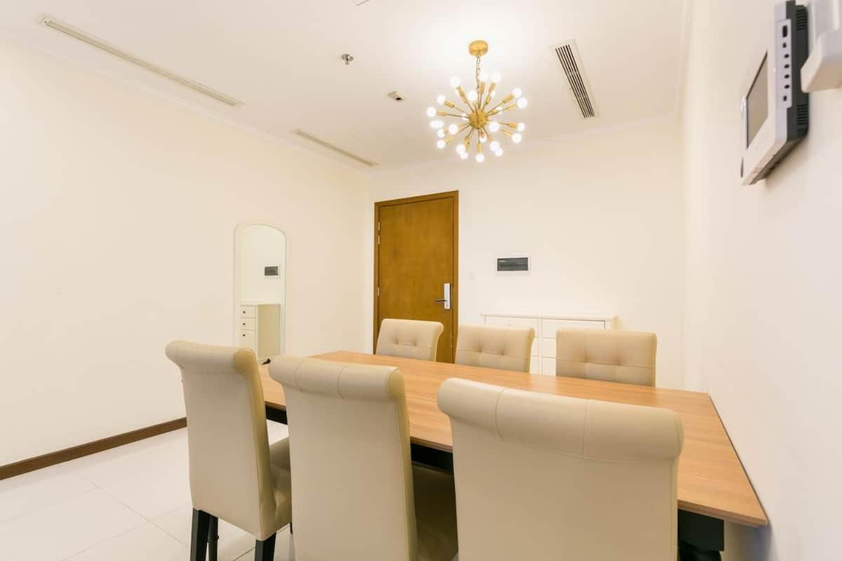 Vinhome Park Boutique * TP. Hồ Chí Minh